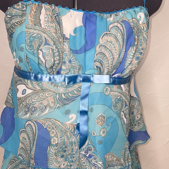 Rampage Blue Paisley Layered Tank Top - Picture 2 of 8